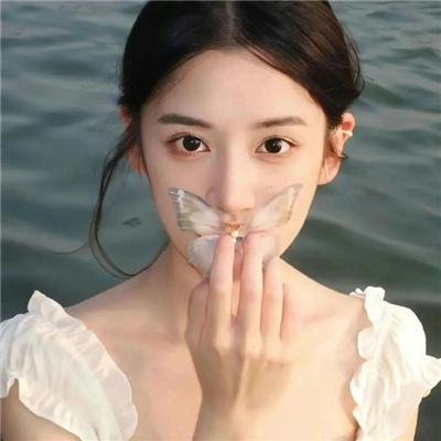 红袍与黑幕